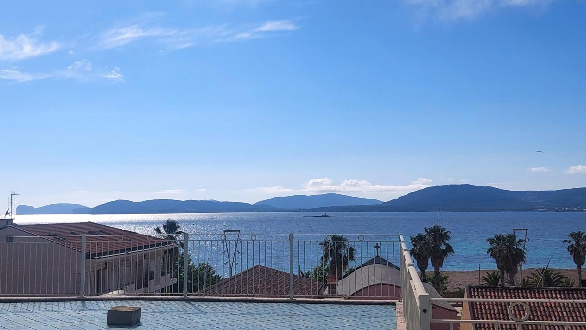 Lovealghero Stanze In Attico Vista Mare Eksteriør bilde