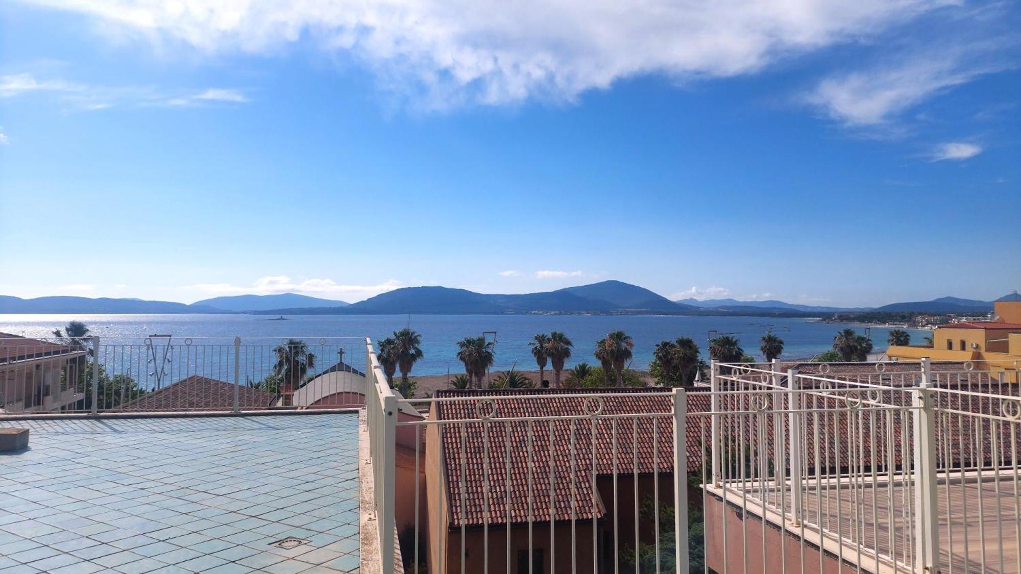 Lovealghero Stanze In Attico Vista Mare Eksteriør bilde