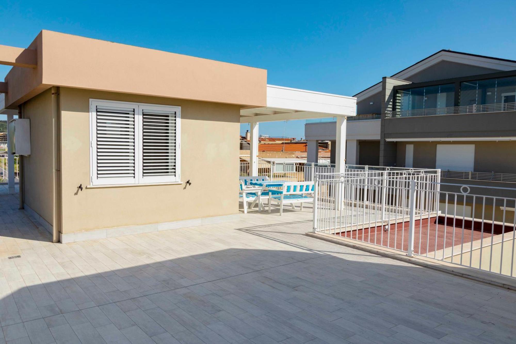 Lovealghero Stanze In Attico Vista Mare Eksteriør bilde
