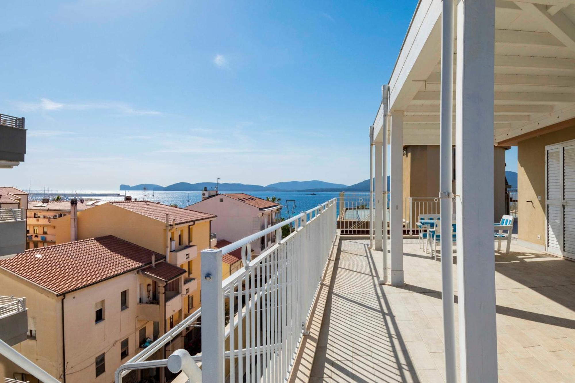 Lovealghero Stanze In Attico Vista Mare Eksteriør bilde
